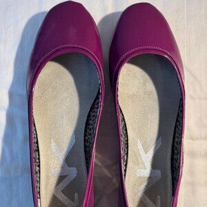 Anne Klein Sport AKSEANA Dark Pink/Purple Patent Flats- Size 10M